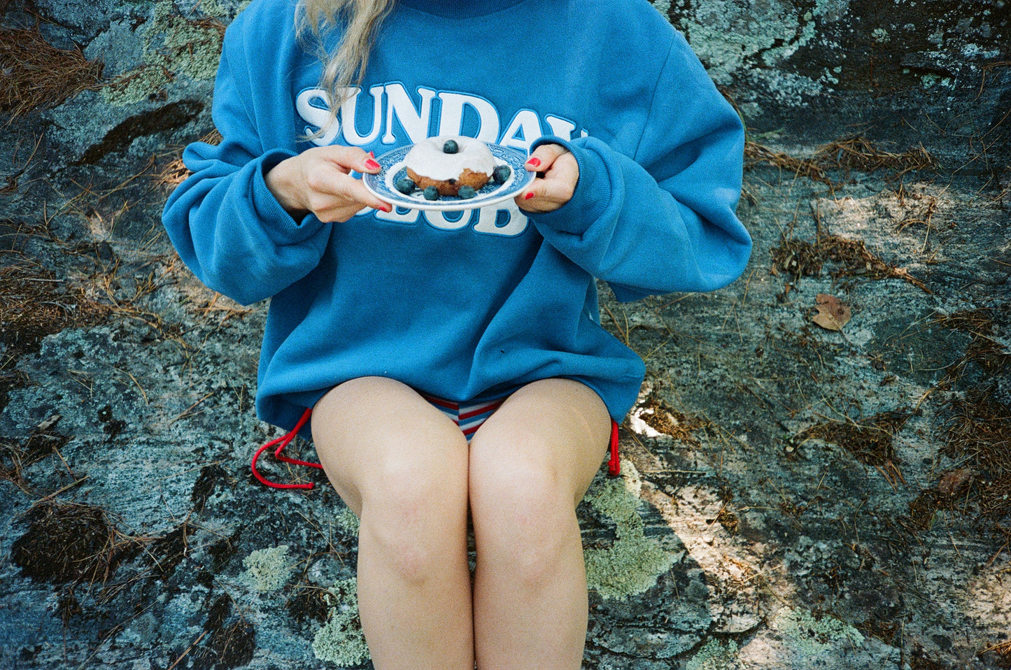 Oversized Sunday Club Mockneck